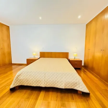 Sun Holidays Apartament *